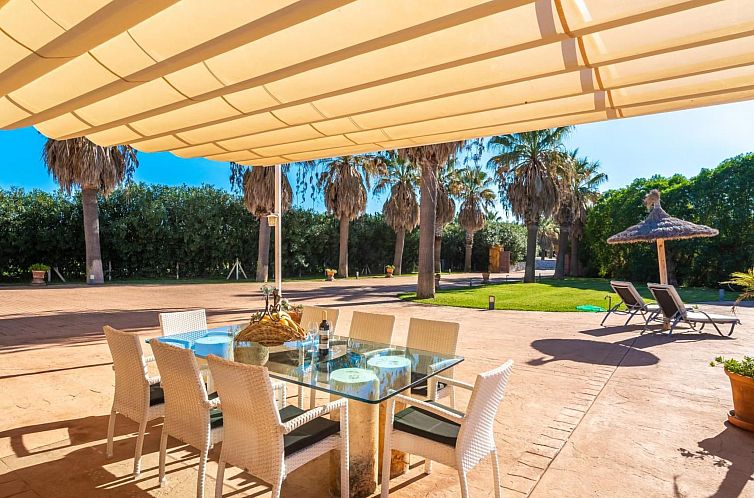 Vakantiehuis Schönes Landhaus mit Pool für 8 Personen