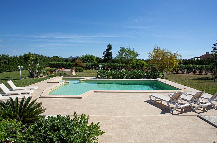 Vakantiehuis Can Vanrell, mit Schwimmbad, Jacuzzi und Rasenf