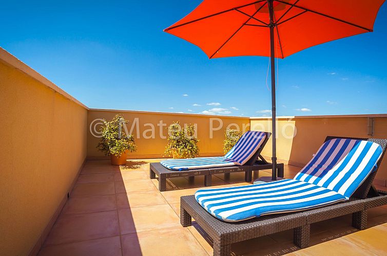 Vakantiehuis Villa mit 5 Schlafzimmern und Pool auf dem Land