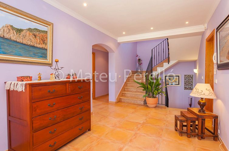 Vakantiehuis Villa mit 5 Schlafzimmern und Pool auf dem Land