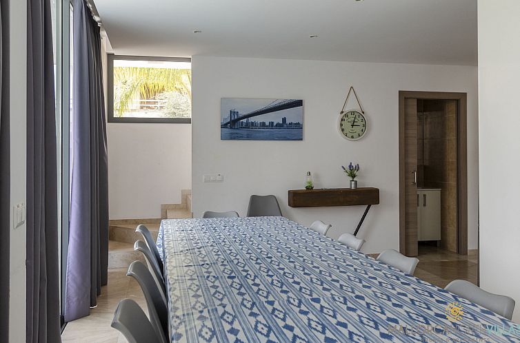 Vakantiehuis Villa Iola: Moderna Casa en Platja de Muro