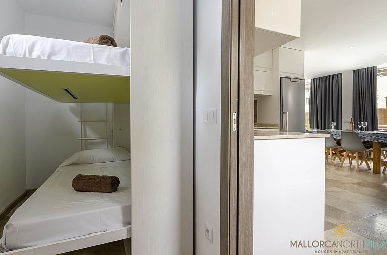 Vakantiehuis Villa Iola: Moderna Casa en Platja de Muro