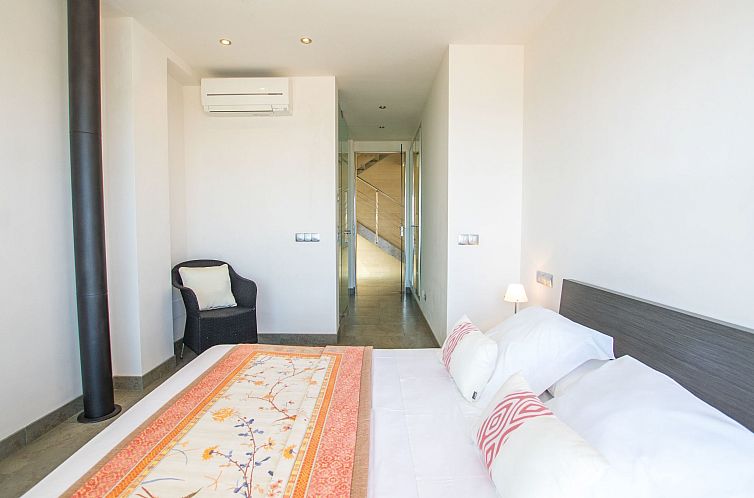Vakantiehuis Freistehendes Haus direkt am Meer gelegen