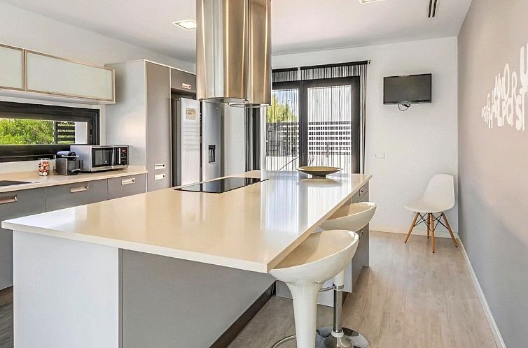 Vakantiehuis in Son Serra De Marina mit Privatem Pool