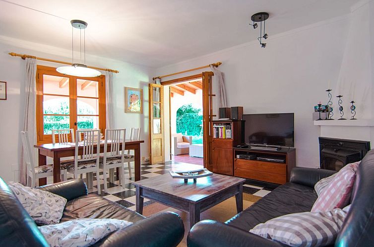 Vakantiehuis Finca mit Garten, Grill und Terrasse