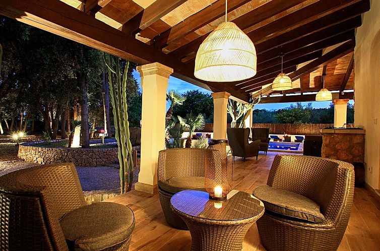 Vakantiehuis Spektakuläre neu renovierte Villa in Pollensa