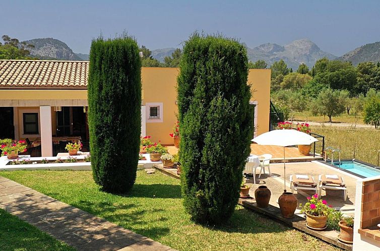 Vakantiehuis Gemütliches Haus in der Nähe von Pollensa und