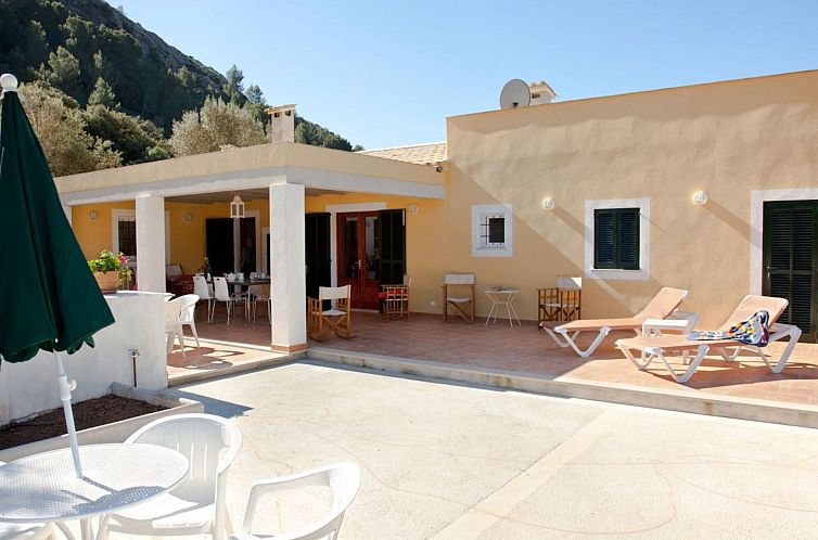 Vakantiehuis Gemütliches Haus in der Nähe von Pollensa und