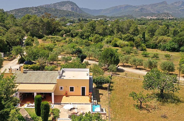 Vakantiehuis Gemütliches Haus in der Nähe von Pollensa und