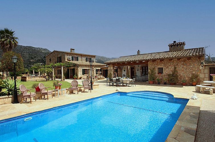 Vakantiehuis Schöne Villa ganz in der Nähe von Pollença