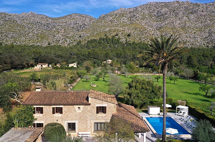 Vakantiehuis Beeindruckende große Villa in der Nähe von Ca