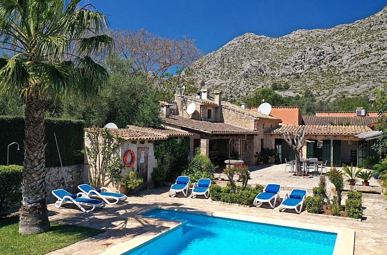 Vakantiehuis Charmante ländliche Villa Martorell mit Schwim