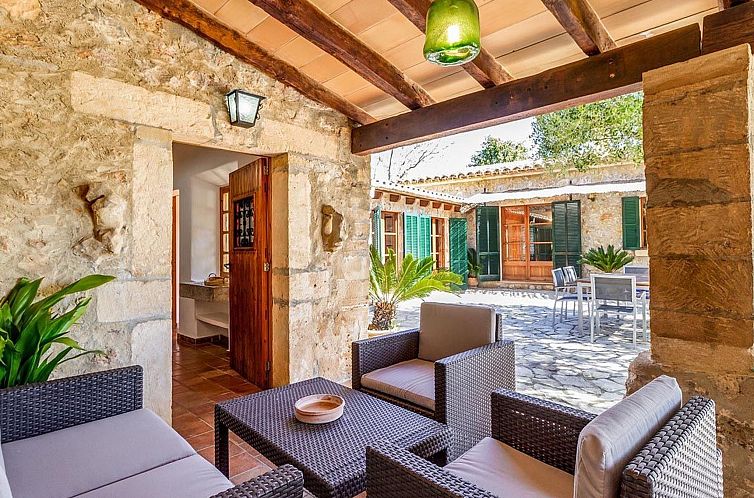 Vakantiehuis Charmante ländliche Villa Martorell mit Schwim
