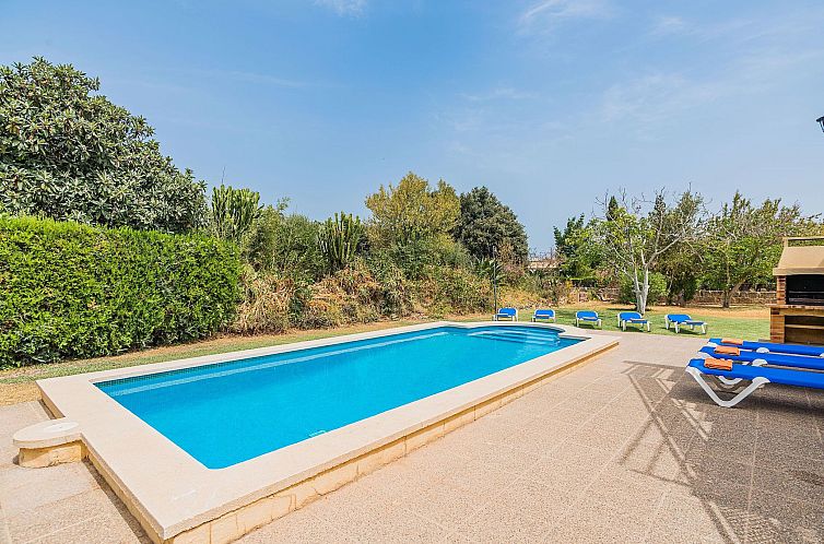 Vakantiehuis Finca "Can Sureda" mit Garten, Grill und Terras