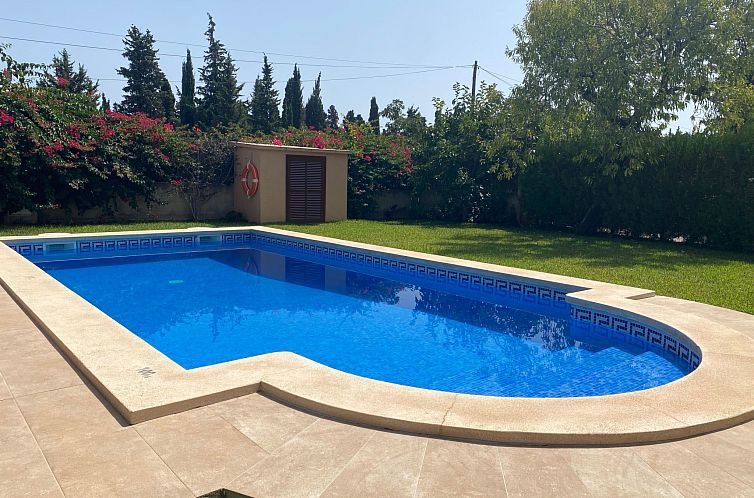 Vakantiehuis Finca mit Garten, Grill und Terrasse