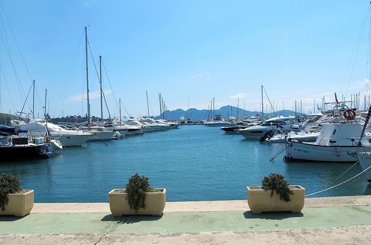 Vakantiehuis Finca mit Garten, Grill und Terrasse