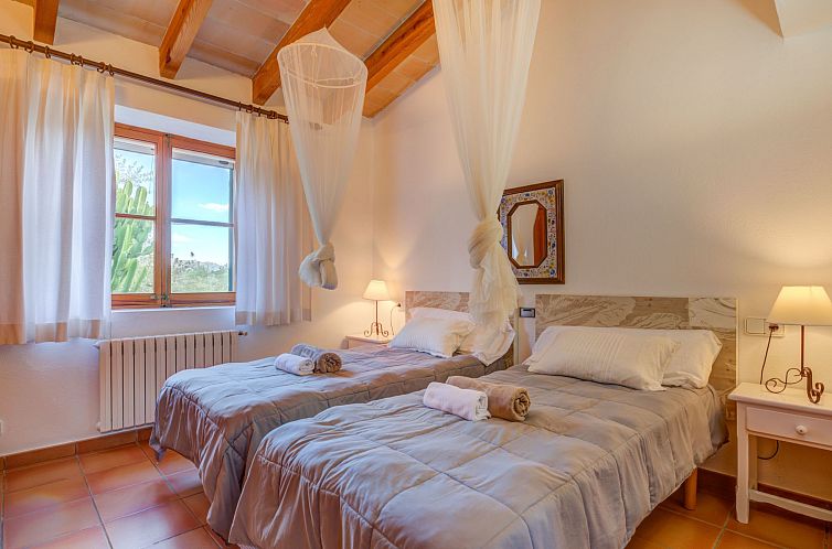 Vakantiehuis in Pollença mit Großem Pool