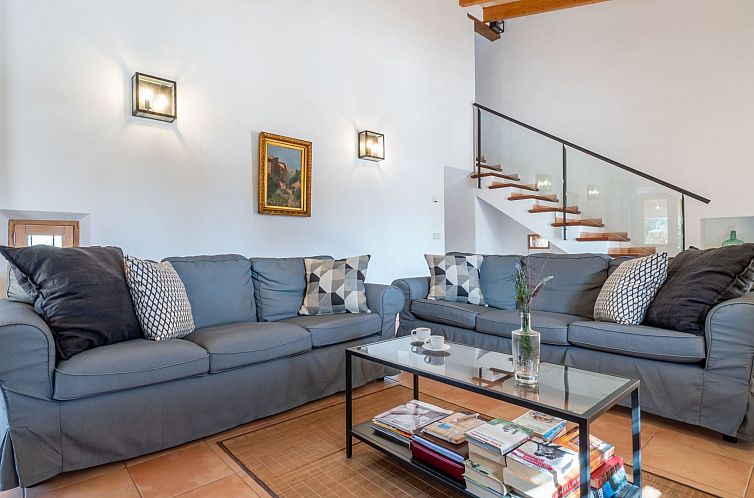 Vakantiehuis Stilvolle, top-moderne, traumhafte Finca in Sin