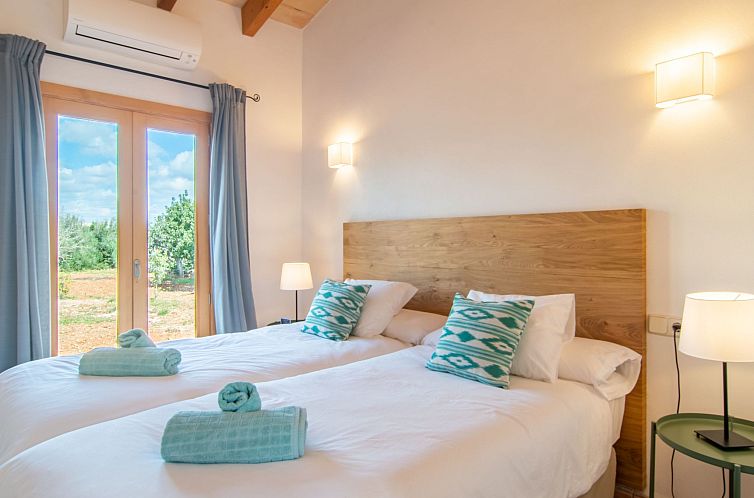 Vakantiehuis Stilvolle, top-moderne, traumhafte Finca in Sin