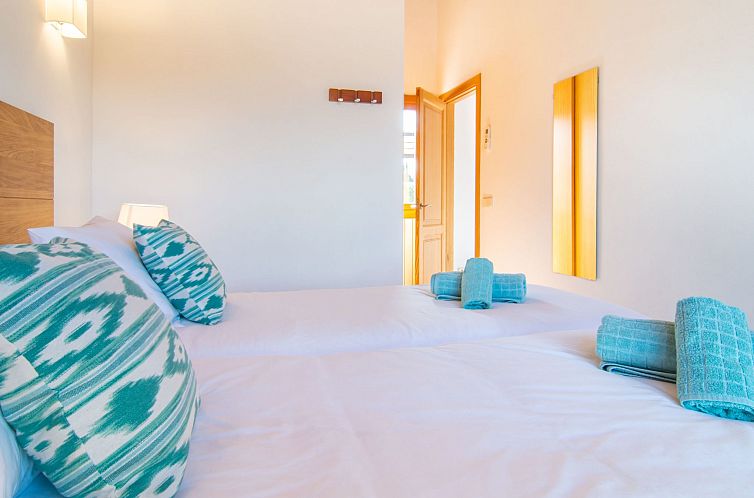 Vakantiehuis Stilvolle, top-moderne, traumhafte Finca in Sin