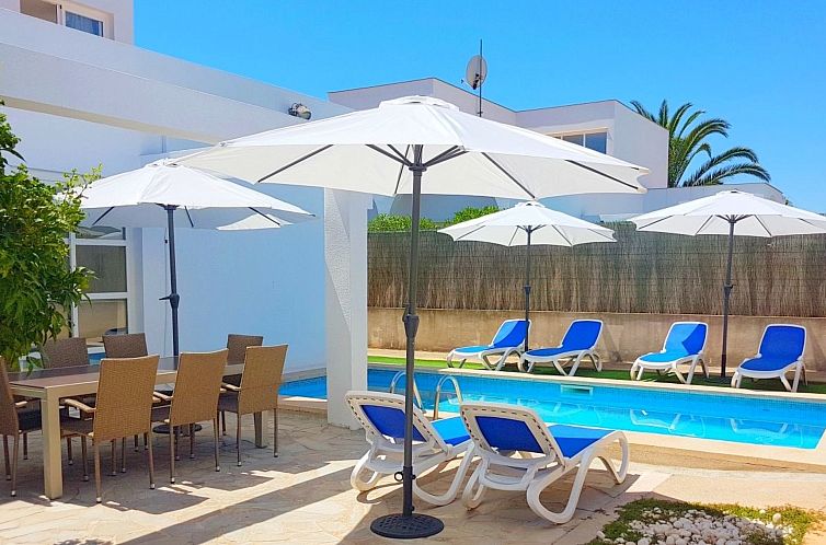 Guest house 1603415 - Holiday property Mallorca - Vakantiehuis Villa 3 Can Picafort