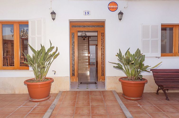 Vakantiehuis "Can Biel" in Strandnähe