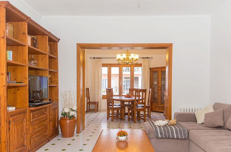 Vakantiehuis "Can Biel" in Strandnähe