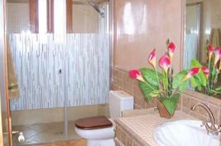 Vakantiehuis Villa mit Garten, Grill und Terrasse