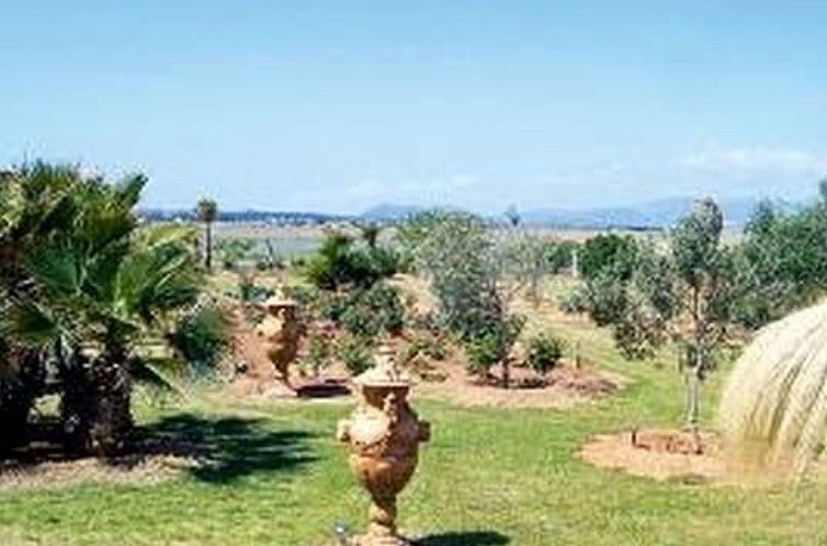 Vakantiehuis Villa mit Garten, Grill und Terrasse