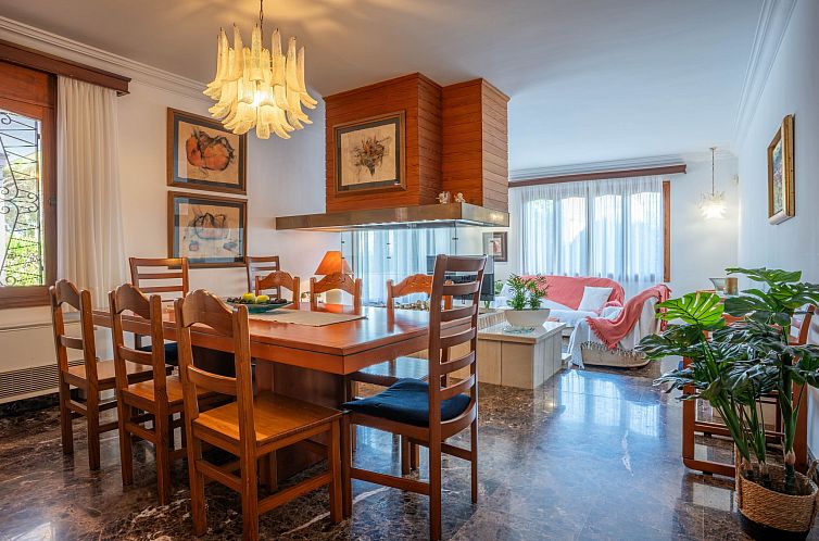 Vakantiehuis Villa Damar, Villa mit 5 Schlafzimmern und Schw