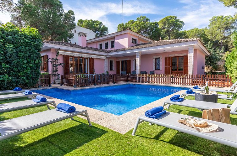 Vakantiehuis Villa Damar, Villa mit 5 Schlafzimmern und Schw