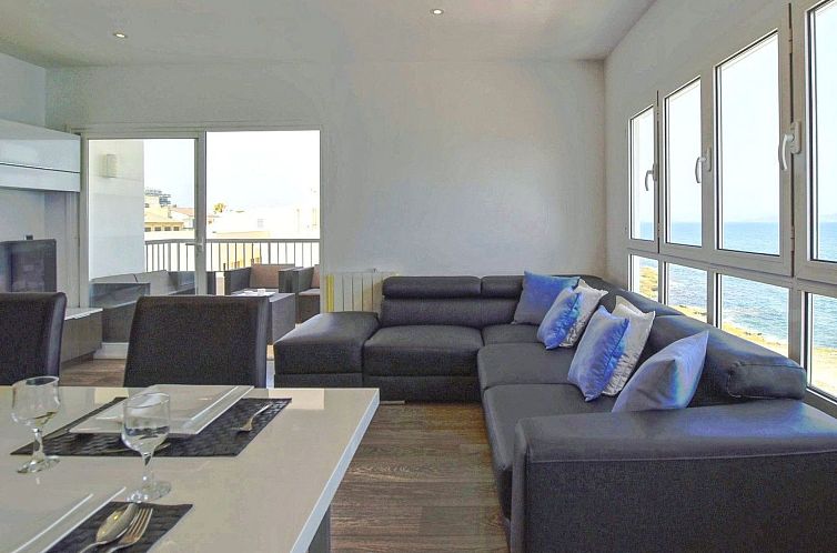Appartement Moderne Wohnung vor dem Meer von Son Baulo