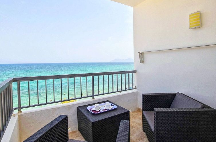 Appartement Moderne Wohnung vor dem Meer von Son Baulo