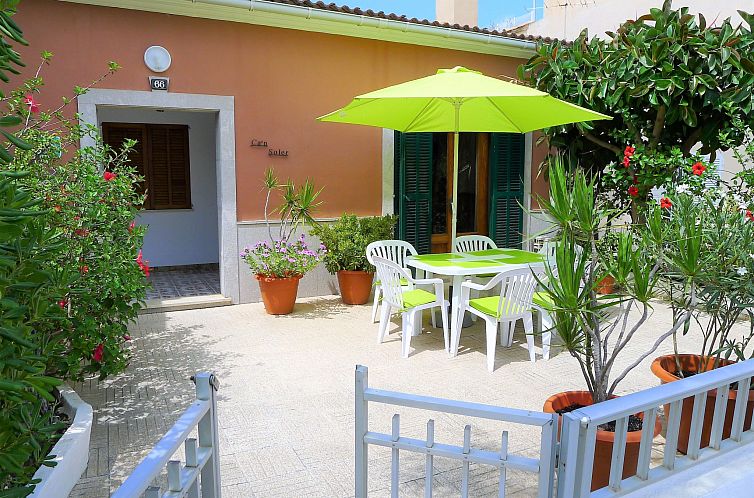 Guest house 1603433 - Holiday property Mallorca - Vakantiehuis Ruhiges Haus 5 Min. vom Strand entfernt