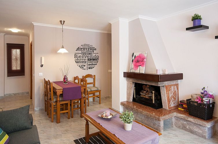 Appartement Ob3-Erdgeschoss mit 3 Doppelschlafzimmern in Str