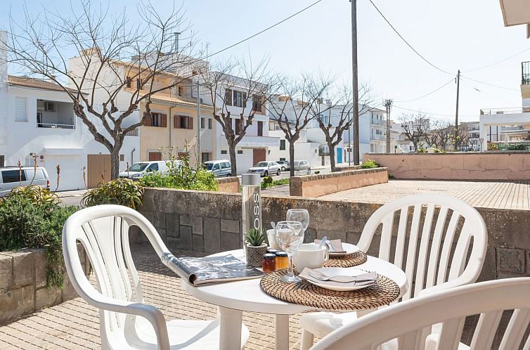 Guest house 1603439 - Holiday property Mallorca - Vakantiehuis Gemütliches Stadthaus am Strand, 100 m vom Str