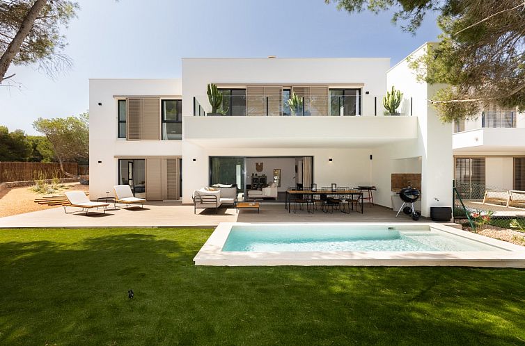 Vrijstaande woning in Son Parc