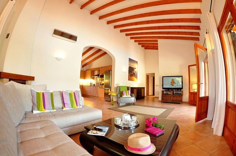 Vakantiehuis Villa Vista Verde mit Pool und Garten