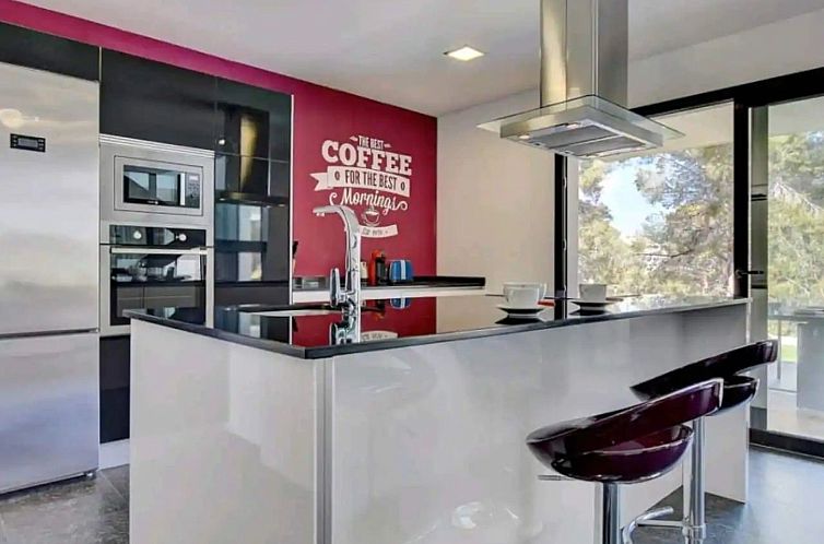 Vakantiehuis imperium villa von villasmediterranean