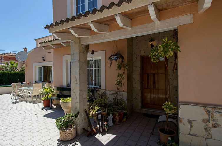 Vakantiehuis Chalet 'Villa Port Adriano'