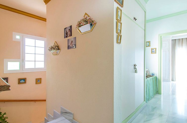 Vakantiehuis Chalet 'Villa Port Adriano'