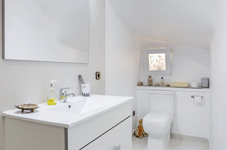Vakantiehuis VILLA MARIA PORTALS NOUS by Priority
