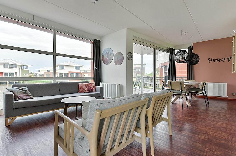 Vrijstaande woning in Anjum