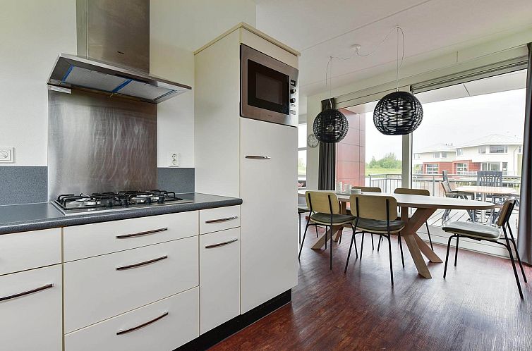 Vrijstaande woning in Anjum