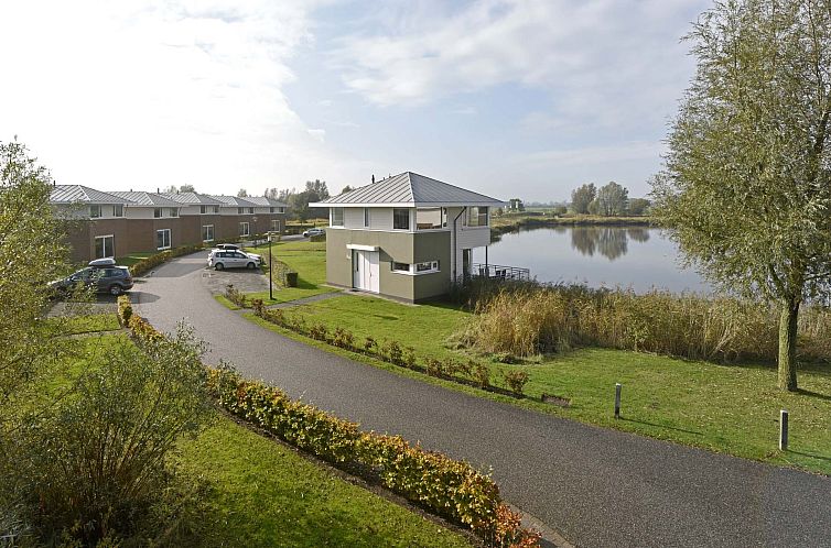 Vrijstaande woning in Anjum
