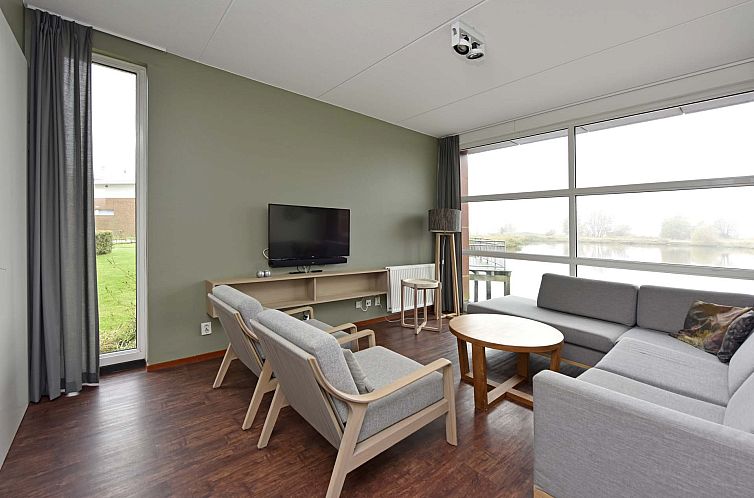 Vrijstaande woning in Anjum