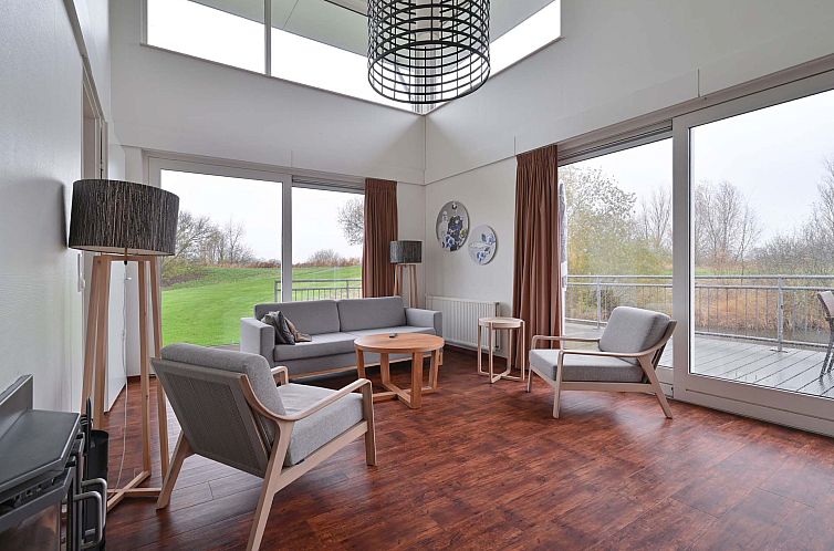 Vrijstaande woning in Anjum