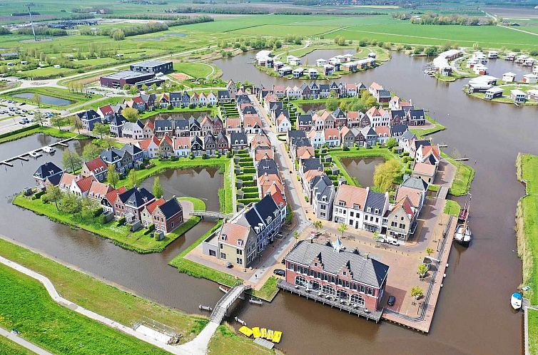 Vrijstaande woning in Anjum