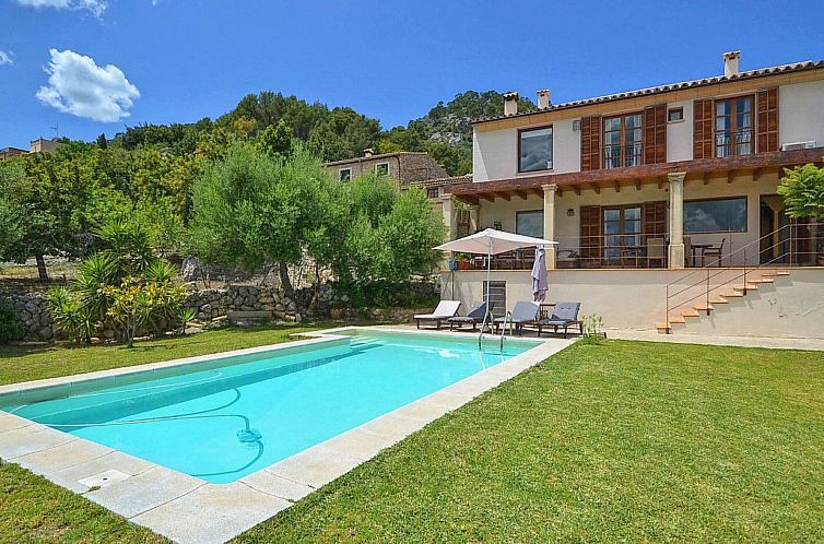 Vakantiehuis Chalet "Sacoma" mit Garten, Grill und Terrasse