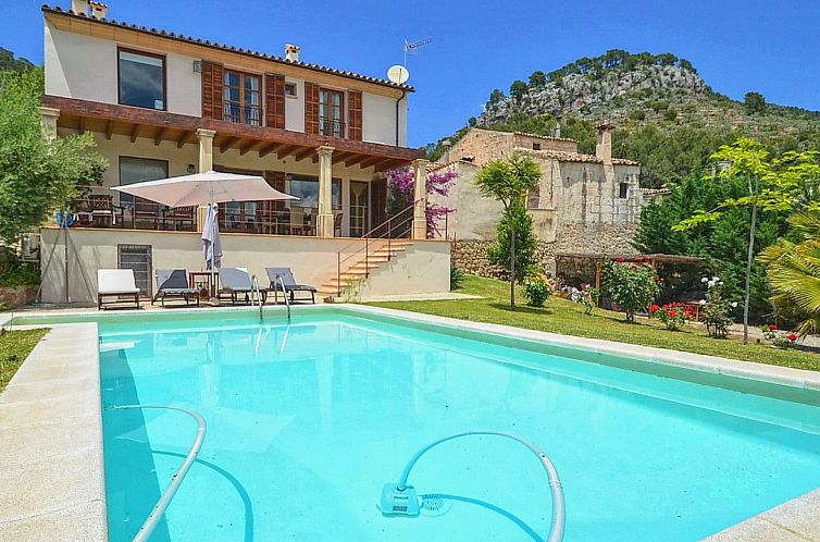 Vakantiehuis Chalet "Sacoma" mit Garten, Grill und Terrasse